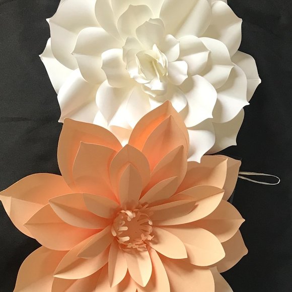 Decoration Flowers - Picture 3 of 4